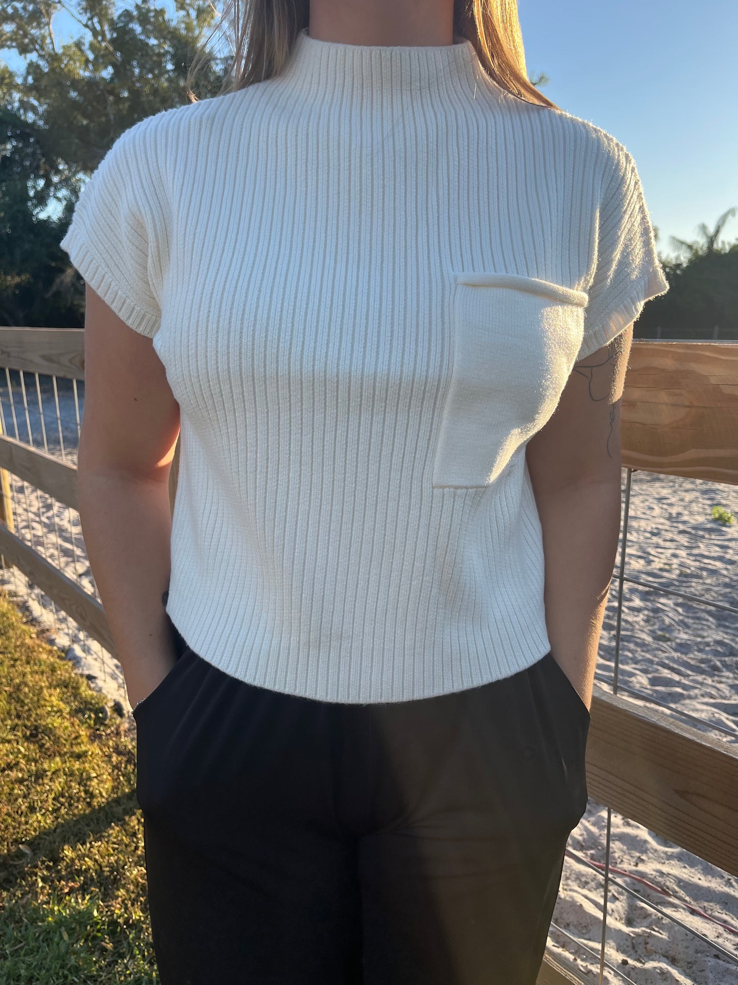 MOCK NECK POCKET DETAIL SHORT SLEEVE KNIT SWEATER